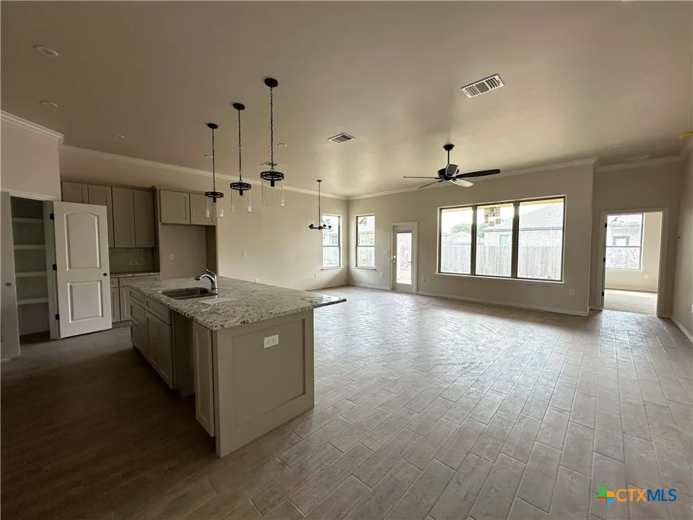 409 Magnolia Troy, TX 76579