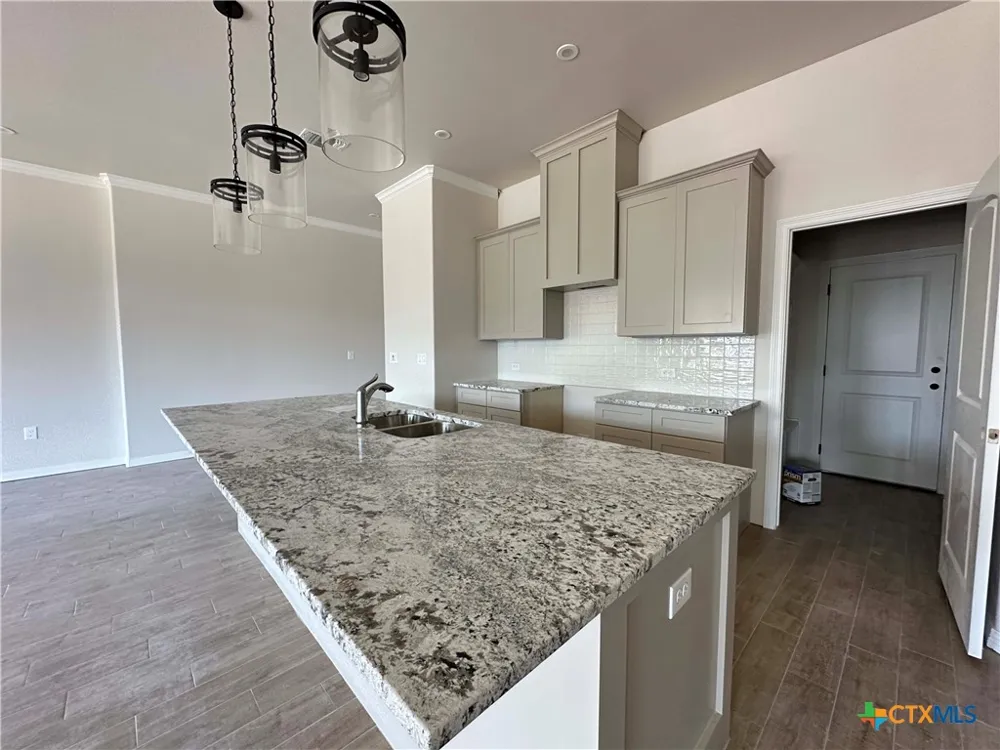 409 Magnolia Troy, TX 76579