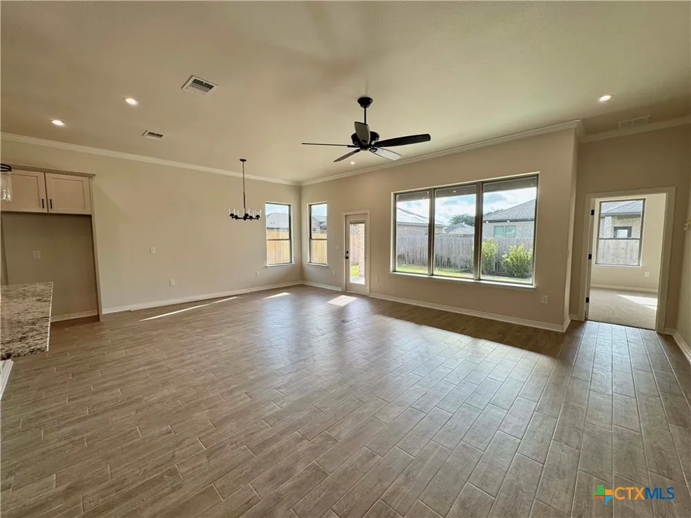 409 Magnolia Troy, TX 76579