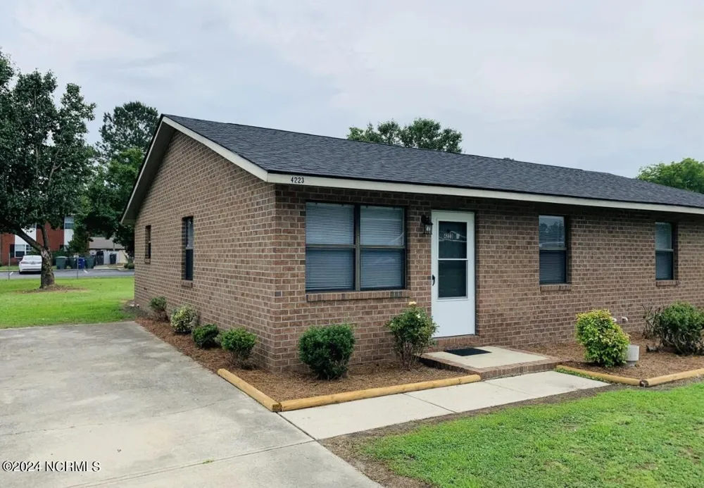 4223 SE College Street #A Ayden, NC 28513