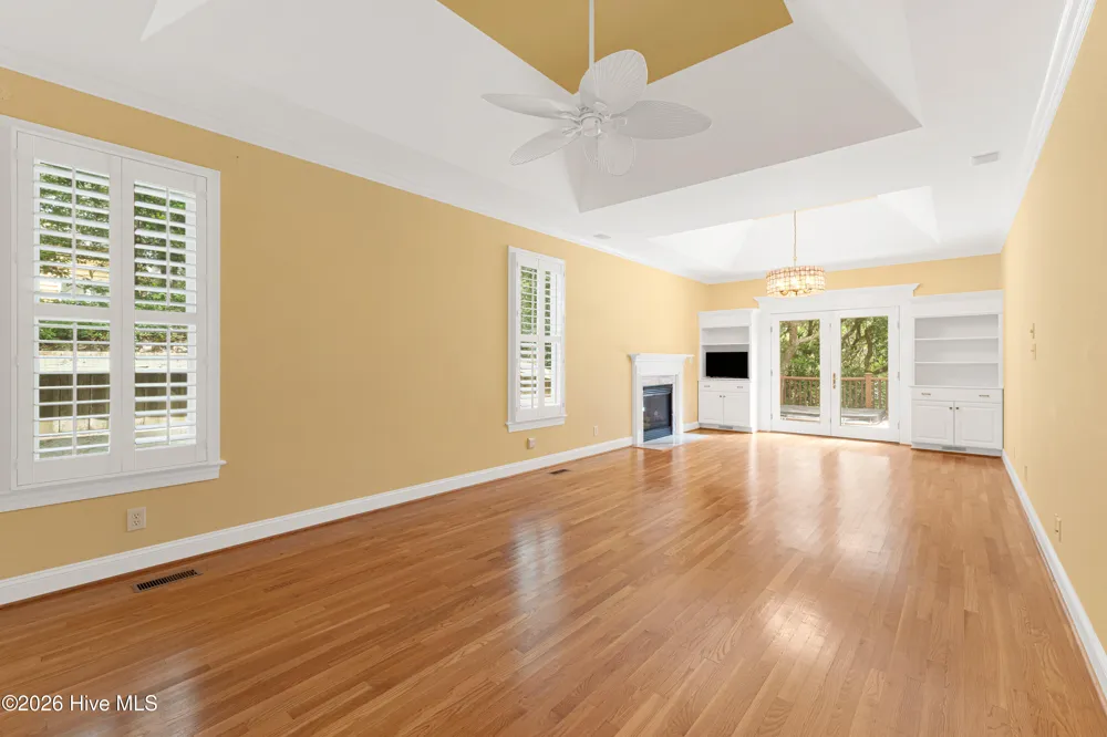 573 Coral Ridge Road Pine Knoll Shores, NC 28512