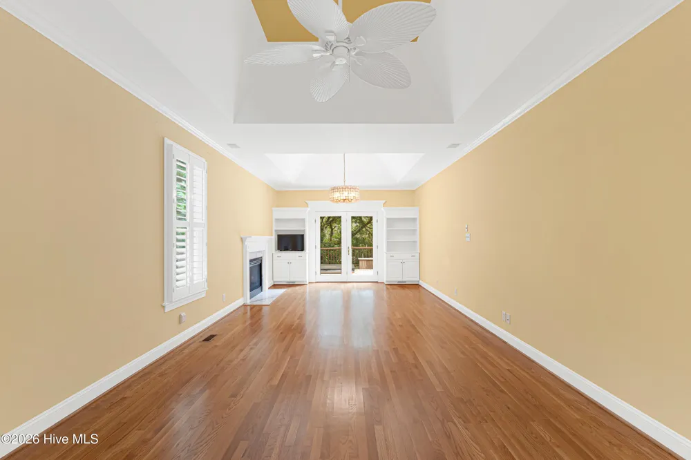 573 Coral Ridge Road Pine Knoll Shores, NC 28512