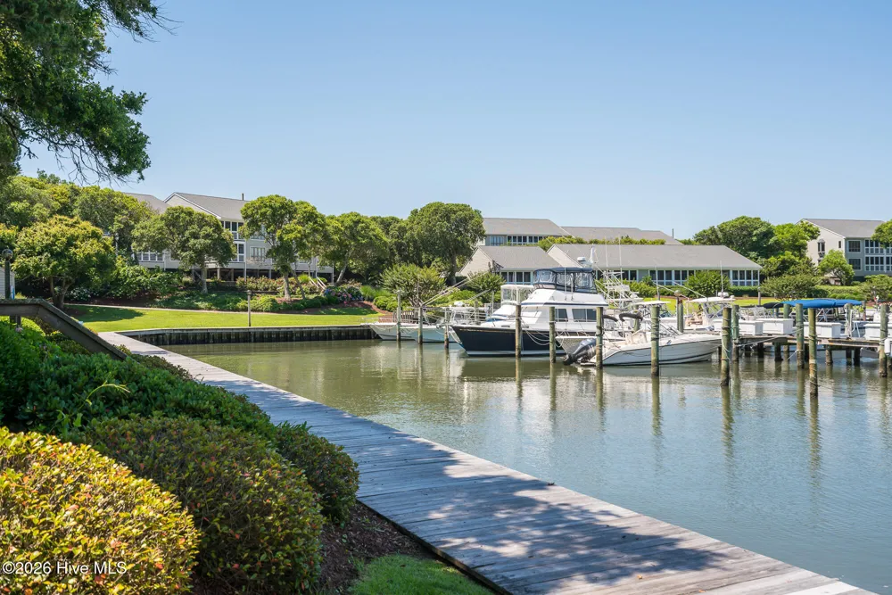 573 Coral Ridge Road Pine Knoll Shores, NC 28512
