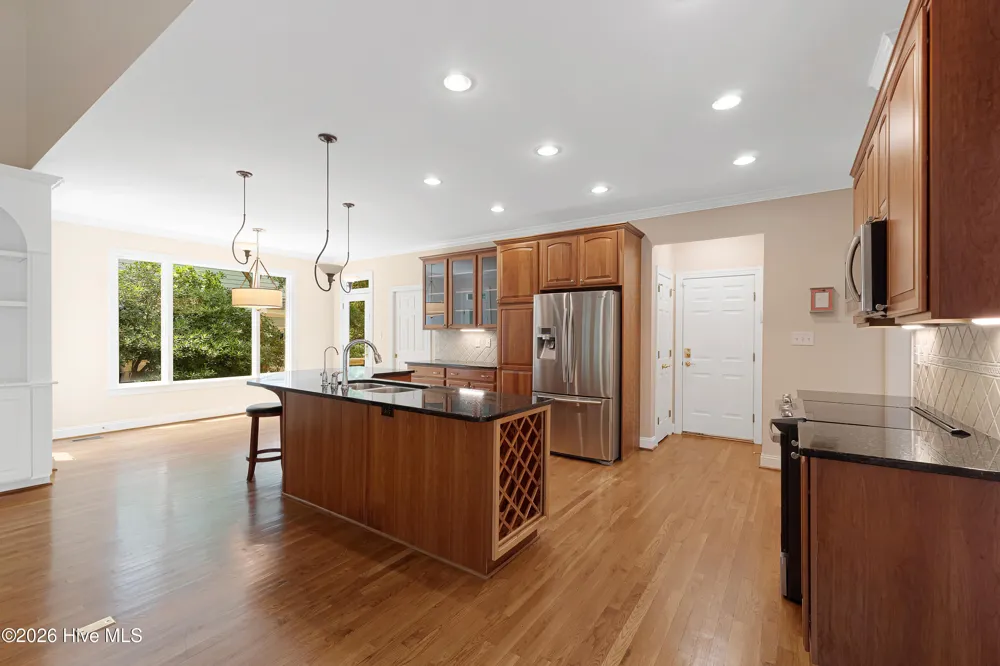 573 Coral Ridge Road Pine Knoll Shores, NC 28512