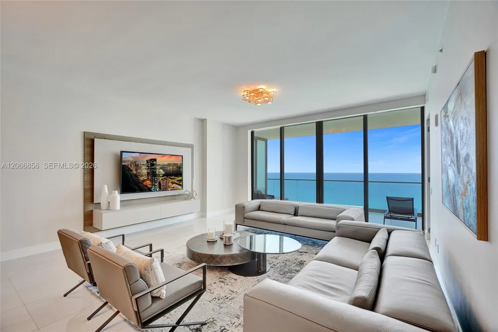 18975 Collins Ave #2303 Sunny Isles Beach, FL 33160