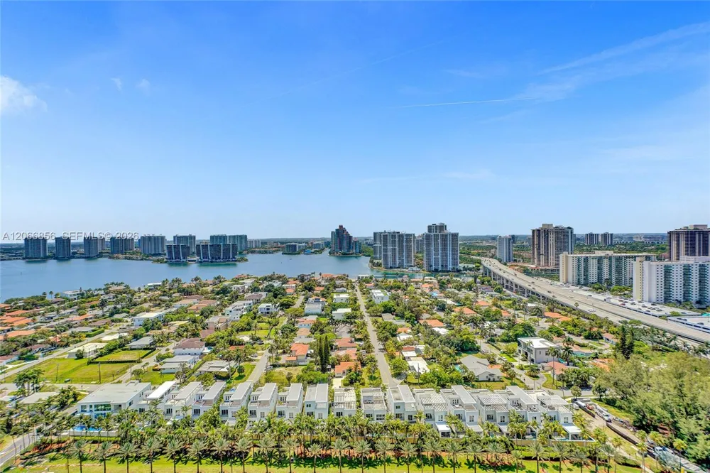 18975 Collins Ave #2303 Sunny Isles Beach, FL 33160