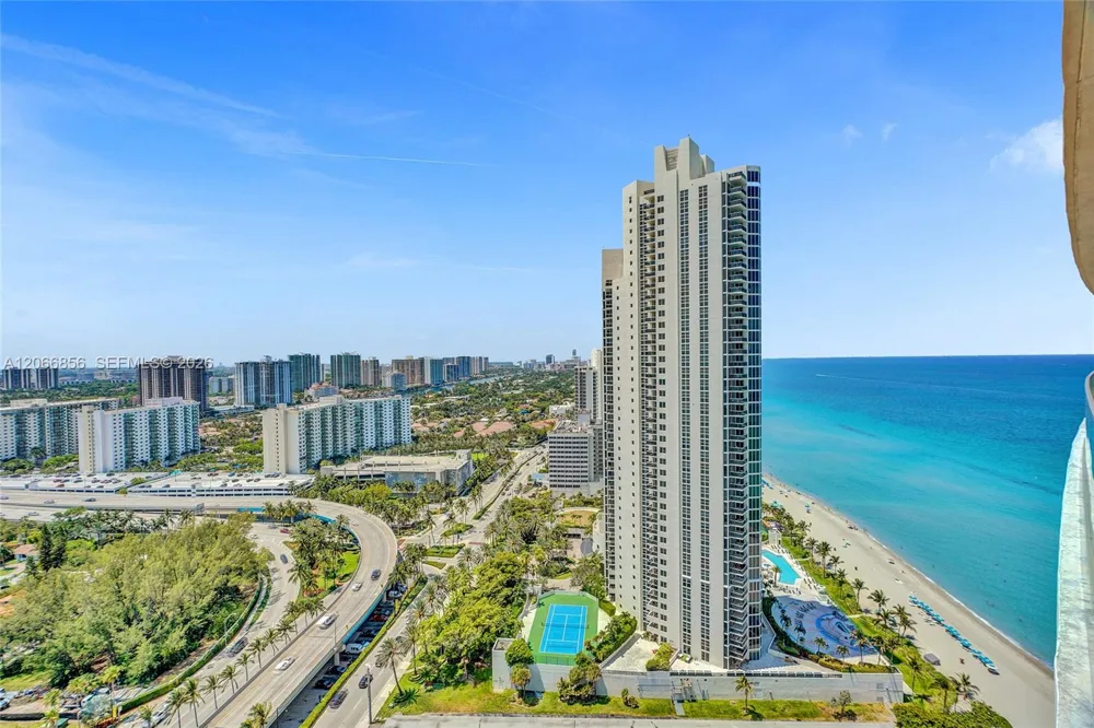 18975 Collins Ave #2303 Sunny Isles Beach, FL 33160