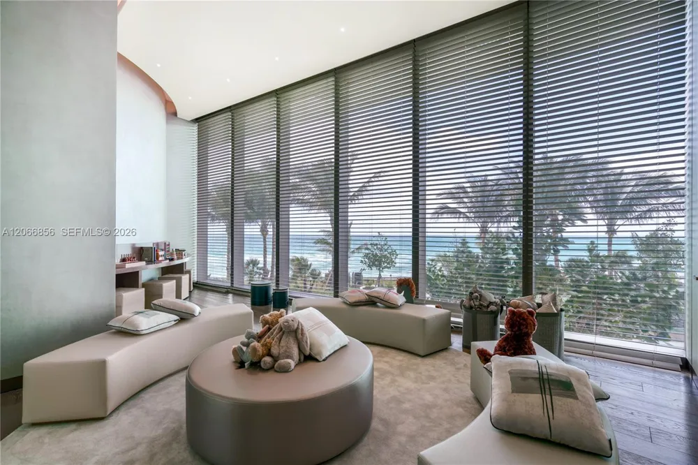 18975 Collins Ave #2303 Sunny Isles Beach, FL 33160