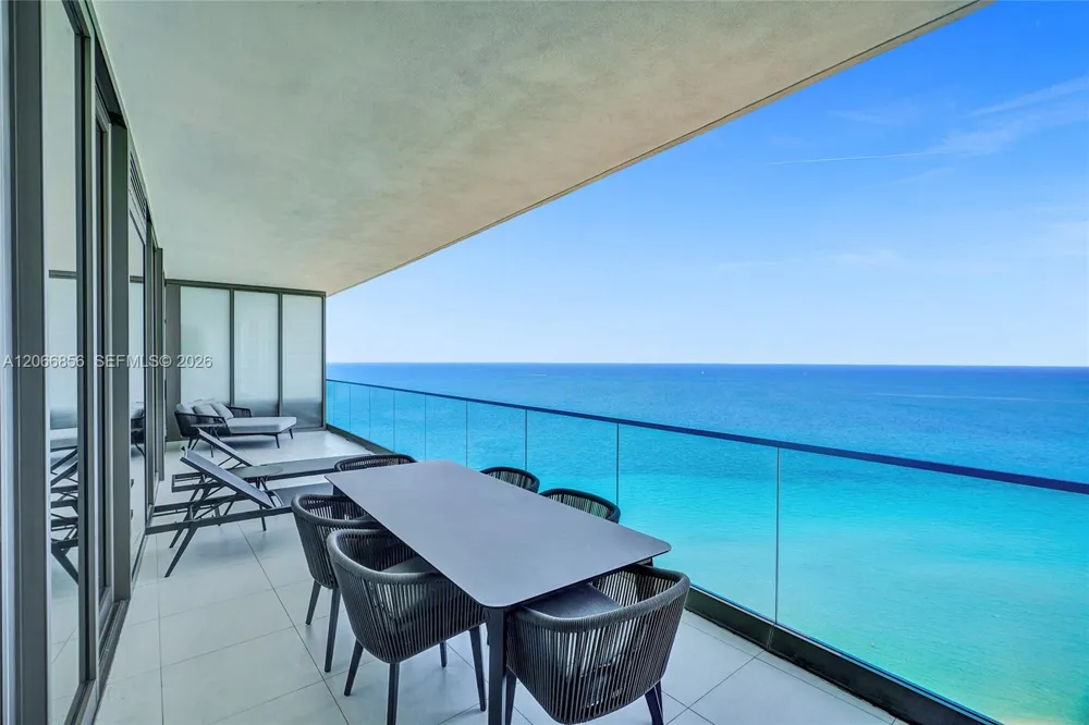 18975 Collins Ave #2303 Sunny Isles Beach, FL 33160