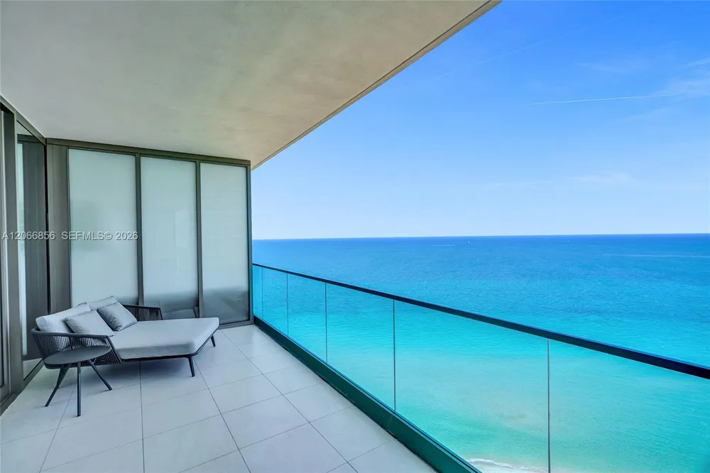 18975 Collins Ave #2303 Sunny Isles Beach, FL 33160