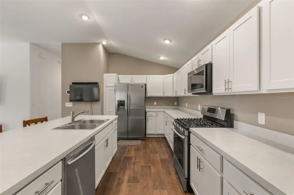 1930 RHETT ROAD The Villages, FL 32163