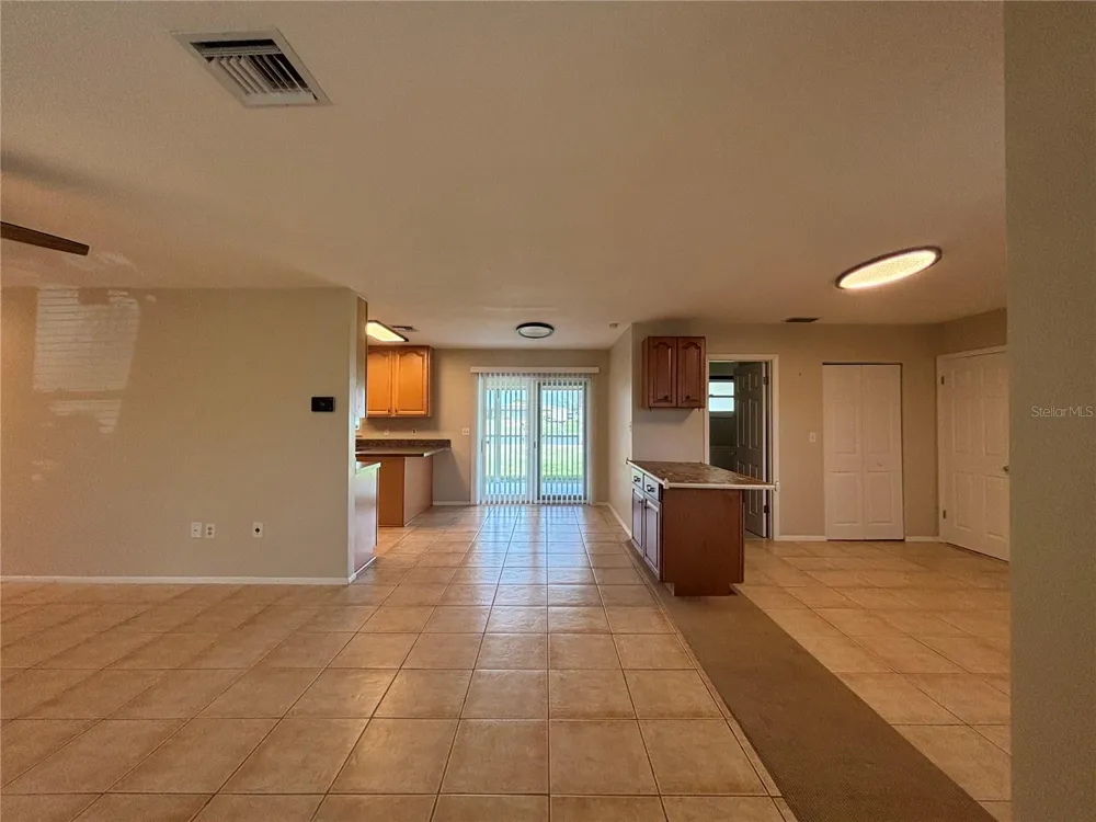 814 SPRING LAKE BOULEVARD NW Port Charlotte, FL 33952