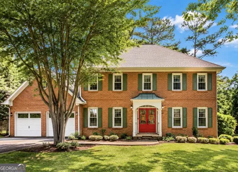 3176 Country Club CT