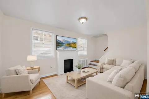 255 Windsor Road