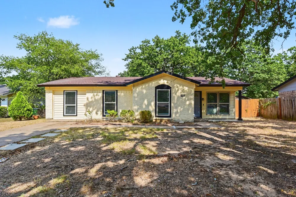 3104 Forestdale Lane Balch Springs, TX 75180