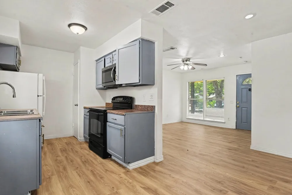 3104 Forestdale Lane Balch Springs, TX 75180