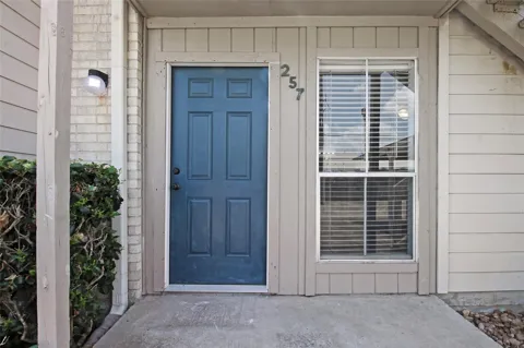 3919 Fairmont Parkway #257