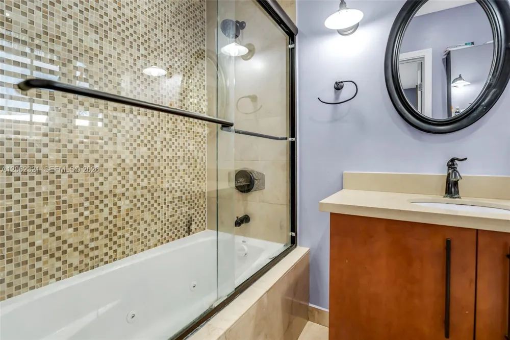 2115 NE 15th Ave Wilton Manors, FL 33305