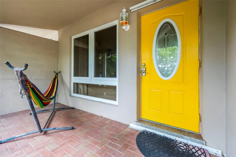 2115 NE 15th Ave Wilton Manors, FL 33305