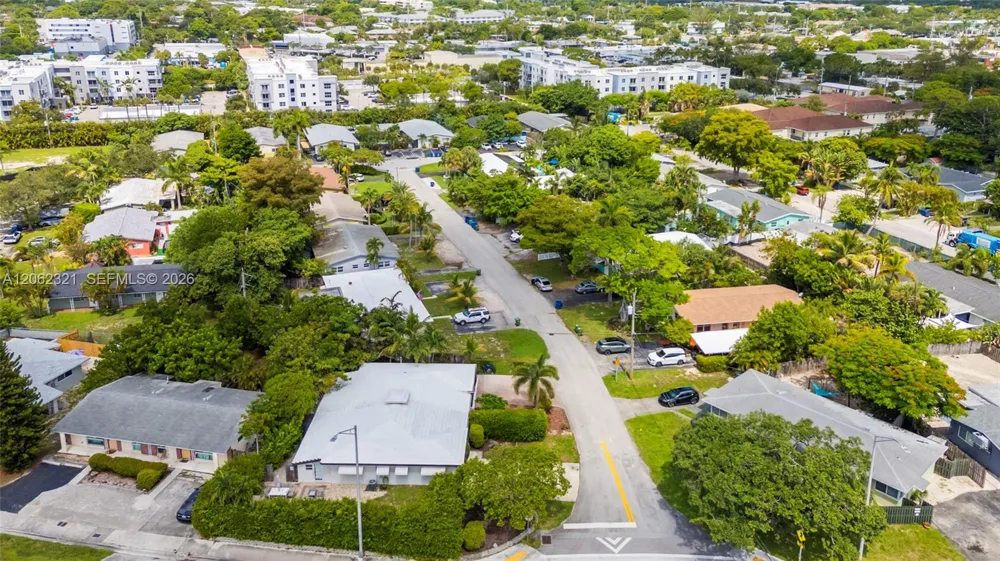 2115 NE 15th Ave Wilton Manors, FL 33305