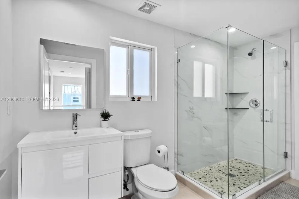 94825 Overseas Key Largo, FL 33037