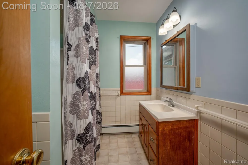 7117 Ontario Street Sandusky City, MI 48469