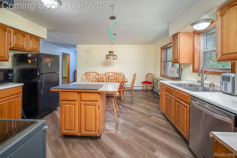 7117 Ontario Street Sandusky City, MI 48469