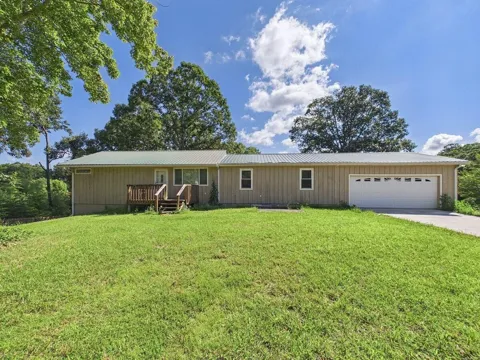 206 Hot Water Road