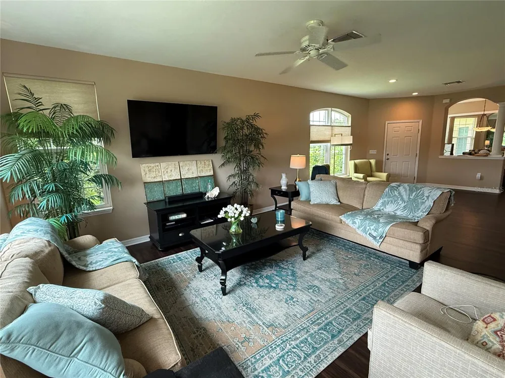 5064 WHISPERING OAKS DRIVE North Port, FL 34287