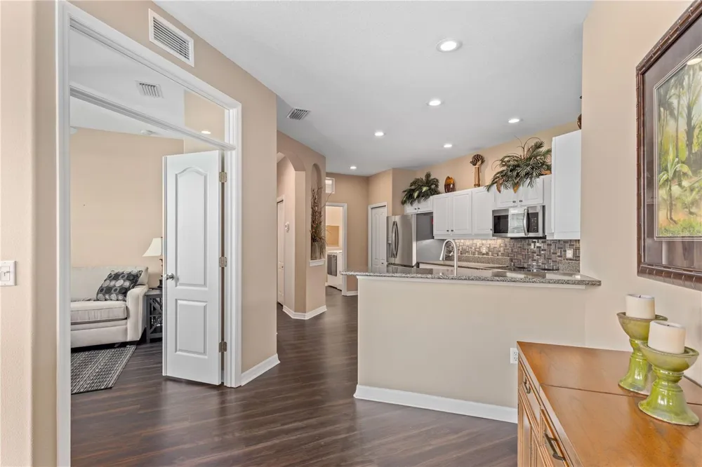 5064 WHISPERING OAKS DRIVE North Port, FL 34287