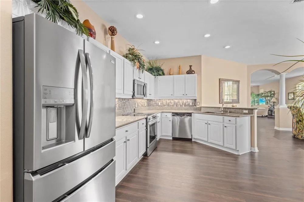 5064 WHISPERING OAKS DRIVE North Port, FL 34287