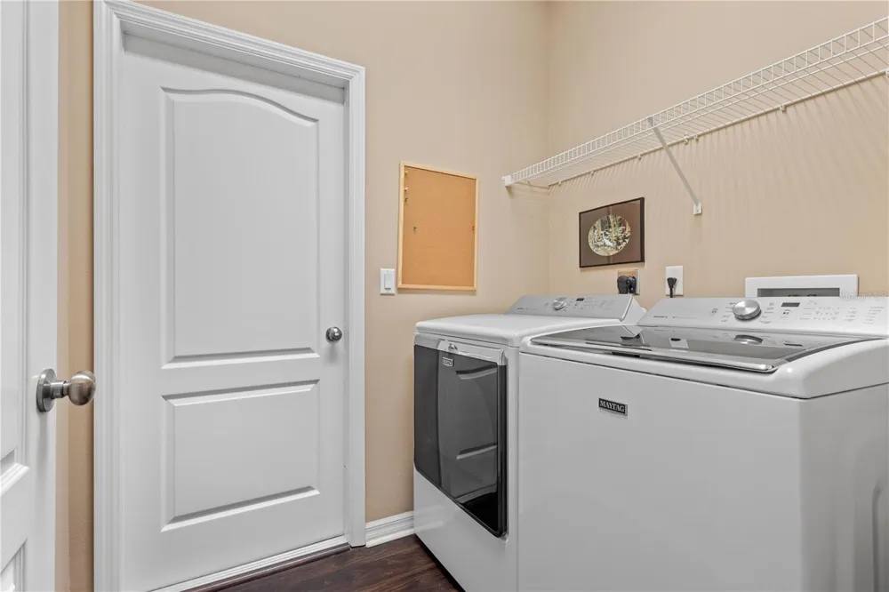 5064 WHISPERING OAKS DRIVE North Port, FL 34287
