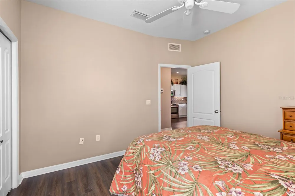5064 WHISPERING OAKS DRIVE North Port, FL 34287