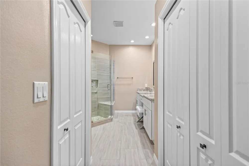 5064 WHISPERING OAKS DRIVE North Port, FL 34287