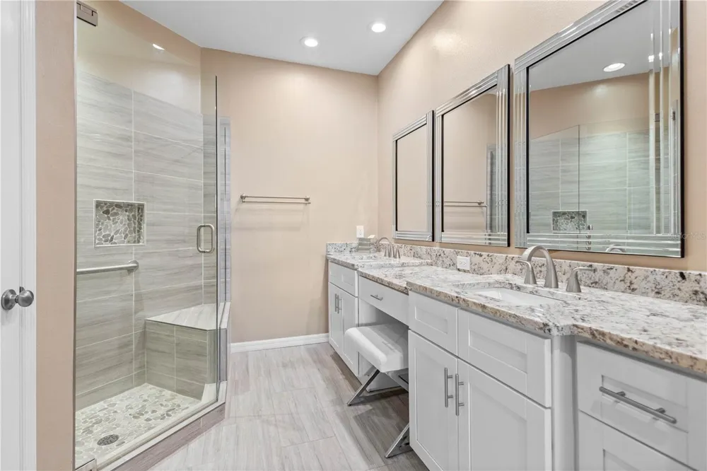 5064 WHISPERING OAKS DRIVE North Port, FL 34287