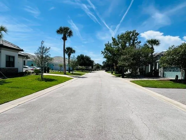 74 LONGVIEW WAY Palm Coast, FL 32137