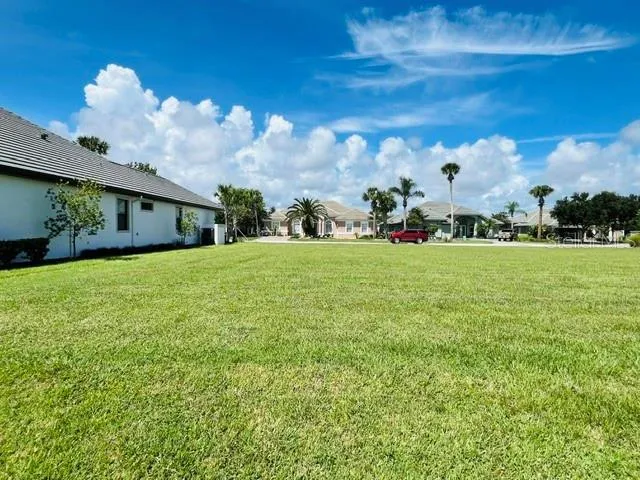 74 LONGVIEW WAY Palm Coast, FL 32137