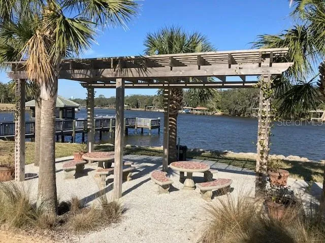 74 LONGVIEW WAY Palm Coast, FL 32137