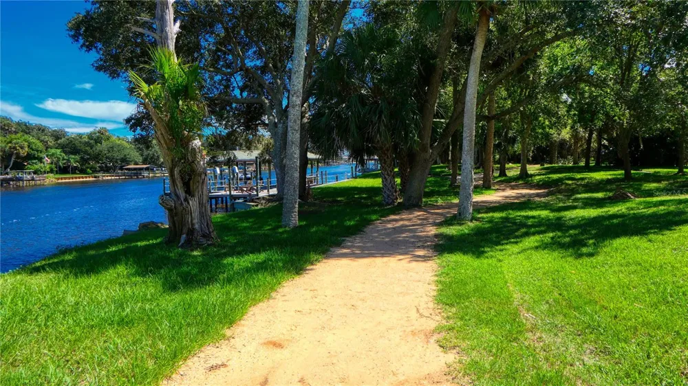 74 LONGVIEW WAY Palm Coast, FL 32137
