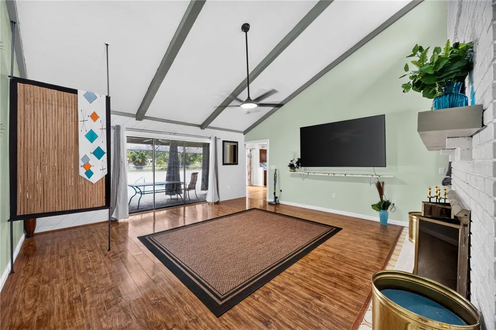 1305 GREENFIELD CIRCLE Venice, FL 34292