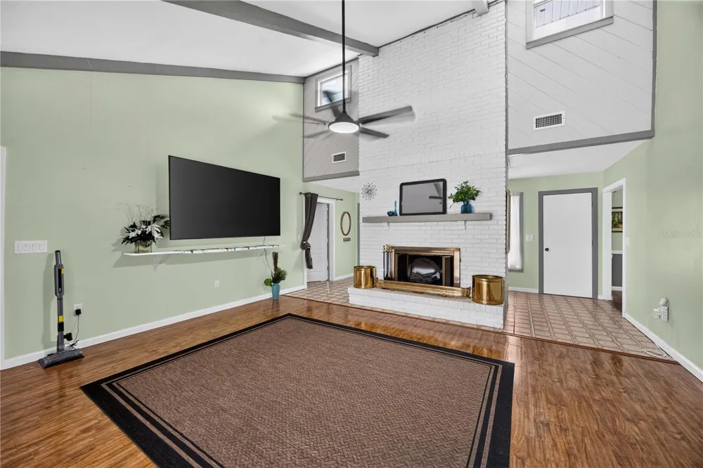 1305 GREENFIELD CIRCLE Venice, FL 34292