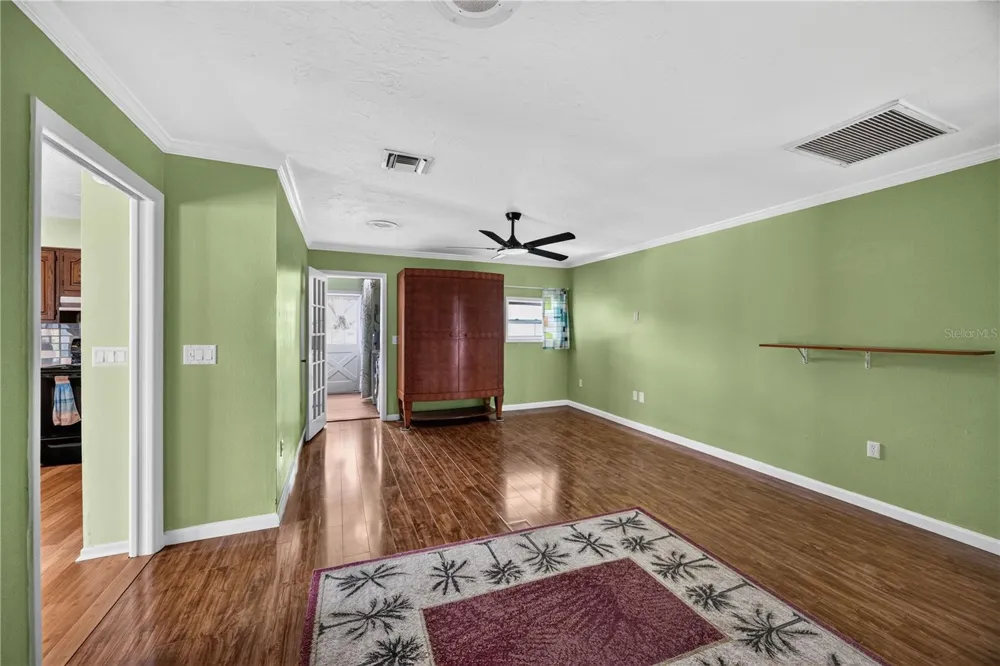 1305 GREENFIELD CIRCLE Venice, FL 34292
