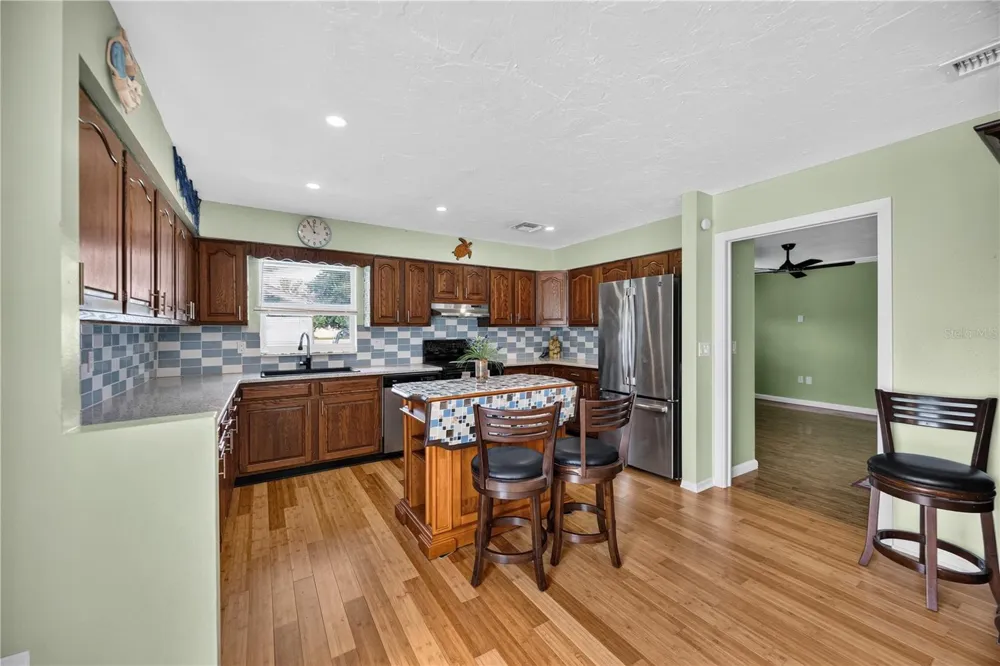 1305 GREENFIELD CIRCLE Venice, FL 34292