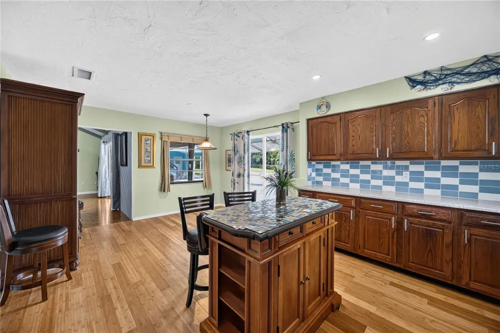 1305 GREENFIELD CIRCLE Venice, FL 34292