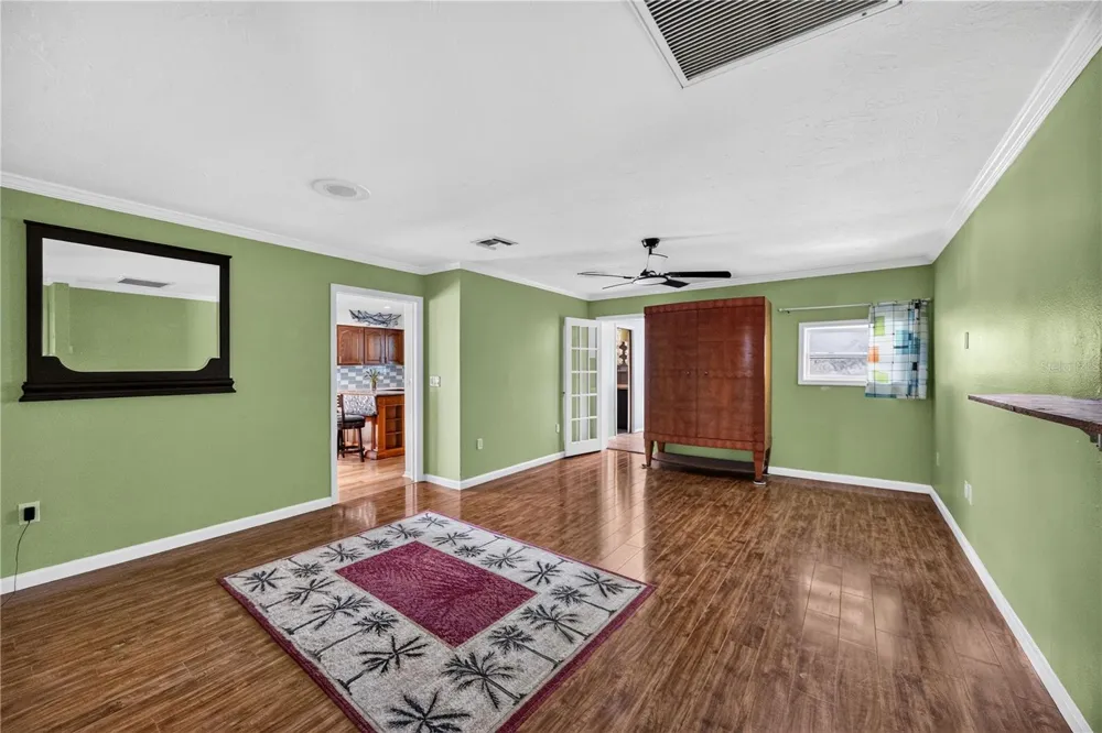 1305 GREENFIELD CIRCLE Venice, FL 34292