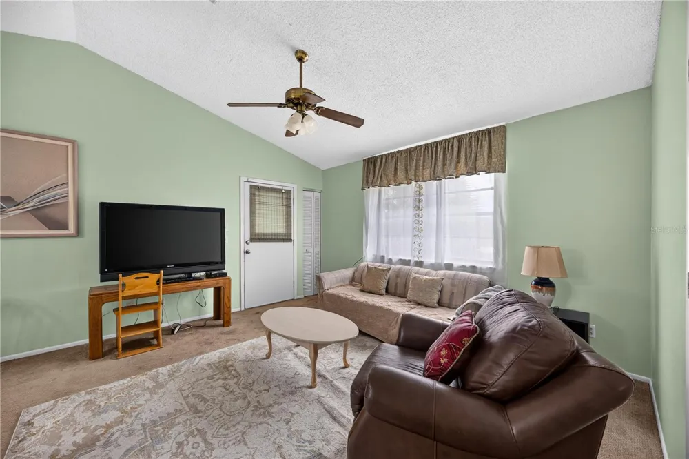 1305 GREENFIELD CIRCLE Venice, FL 34292
