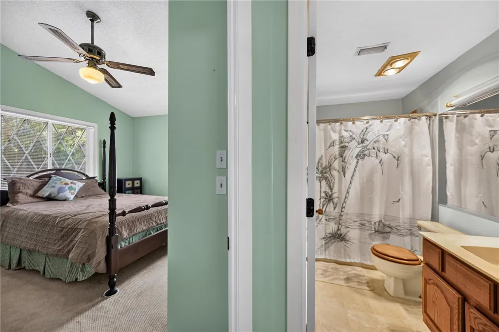 1305 GREENFIELD CIRCLE Venice, FL 34292