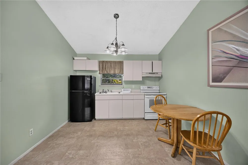 1305 GREENFIELD CIRCLE Venice, FL 34292