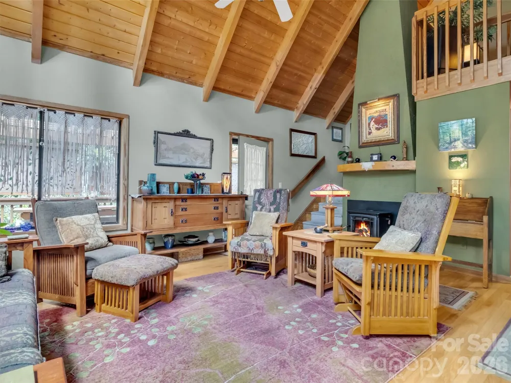 170 Wonderwood Lane Clyde, NC 28721