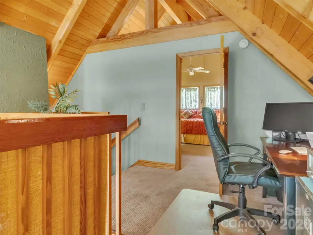 170 Wonderwood Lane Clyde, NC 28721